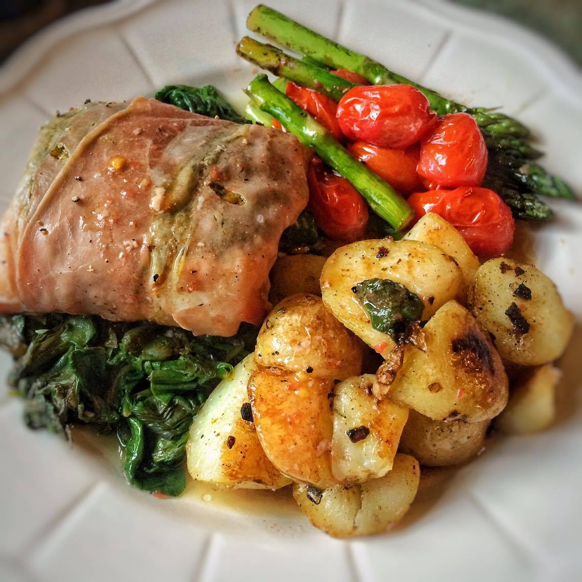 Prosciutto Wrapped Cod with Lemony Garlic Spinach – 6sp