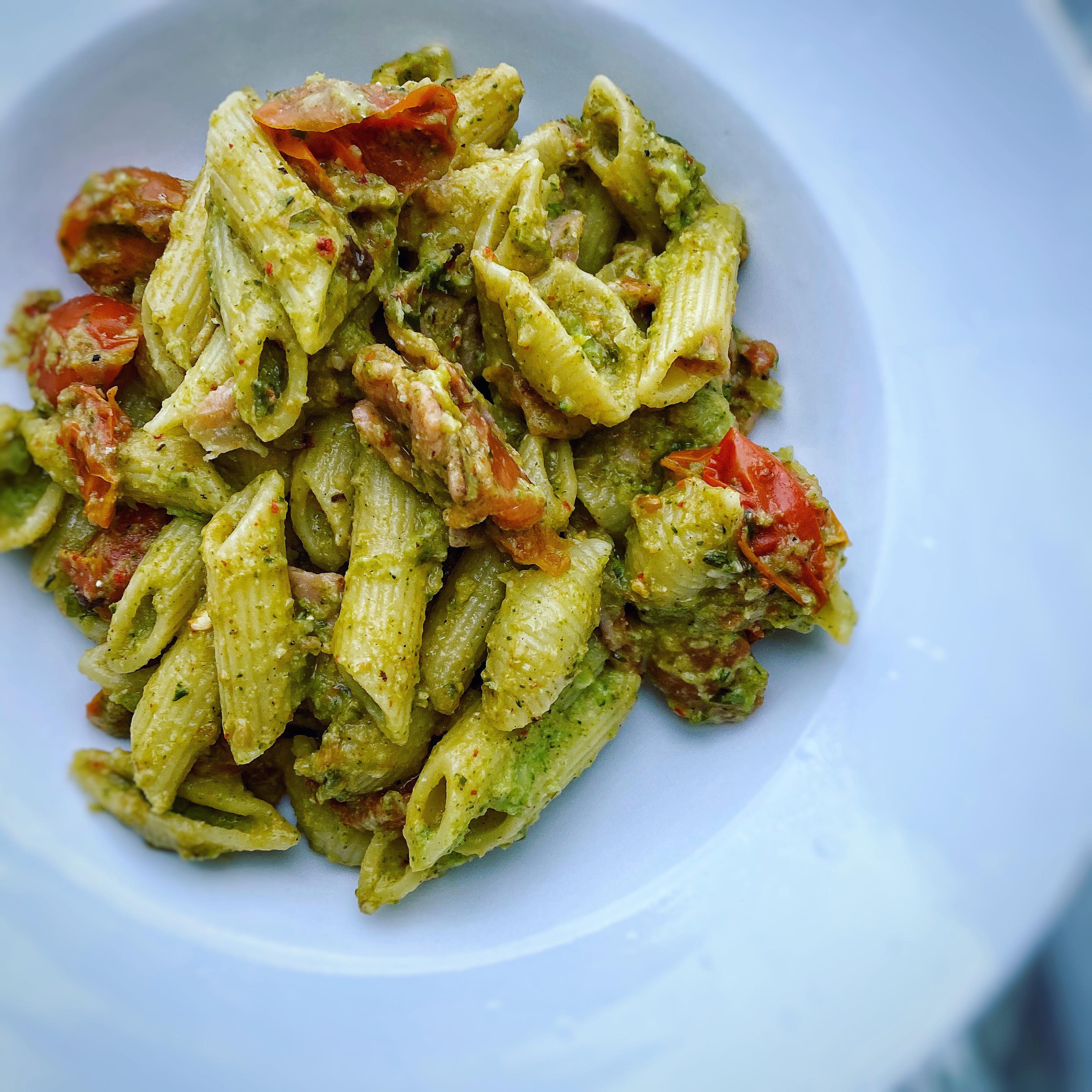 Broccoli Pesto and Bacon Pasta